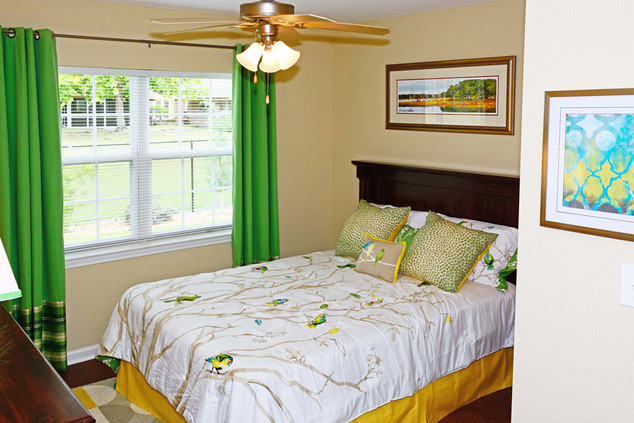 Our unique floor plans give you the opportunity to select a home that is just right for you. Browse our one and two bedroom floor plans options.